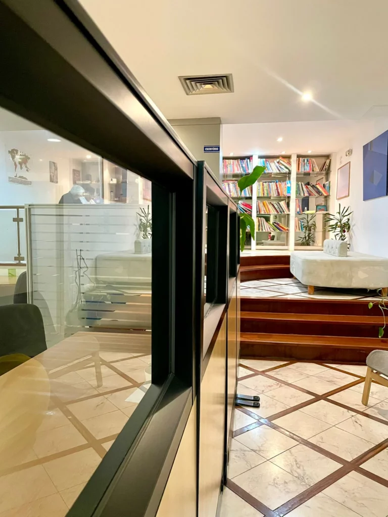 CoWorking Space Cruz Consulting Campo Pequeno